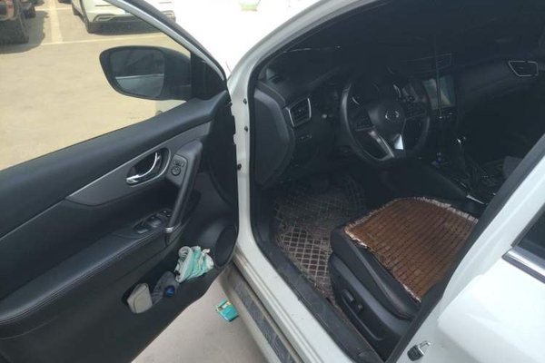 Nissan Qashqai 2019, 70000 км, за 9042 USD - фото 17