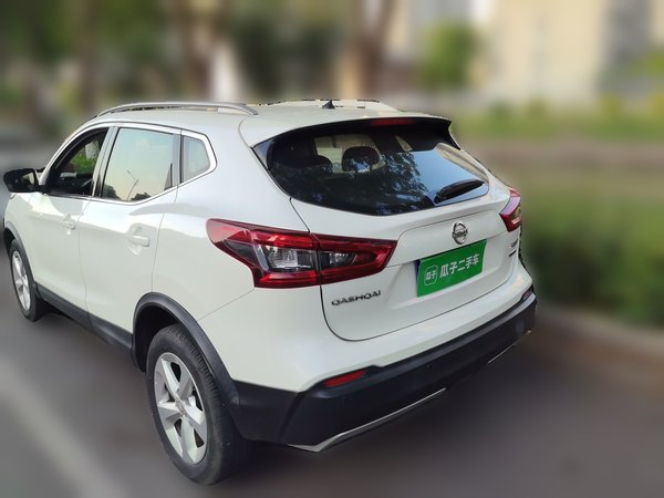 Nissan Qashqai 2019, 93100 км, за 8235 USD