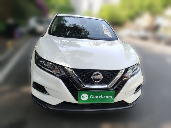Nissan Qashqai 2023, 12400 км, за 10802 USD