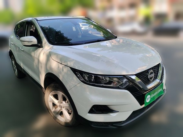 Nissan Qashqai 2023, 12400 км, за 10802 USD