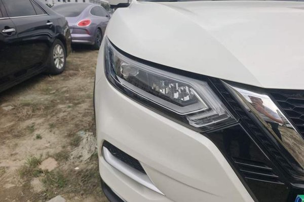 Nissan Qashqai 2022, 28300 км, за 14660 USD