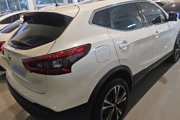 Nissan Qashqai 2022, 5800 км, за 9999999 USD