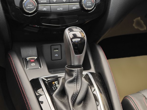 Nissan Qashqai 2022, 5800 км, за 9999999 USD - фото 30