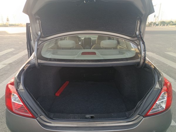 Nissan Sunny 2011, 100600 км, за 3921 USD - фото 9