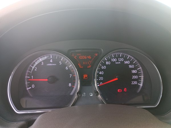 Nissan Sunny 2011, 100600 км, за 3921 USD