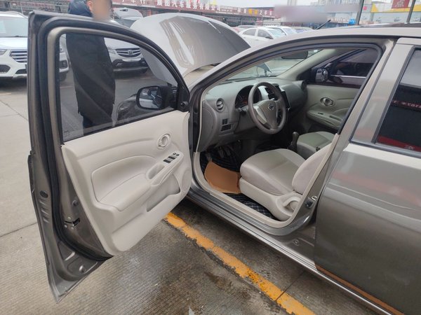 Nissan Sunny 2014, 112500 км, за 4423 USD - фото 19