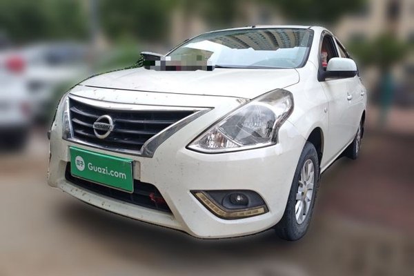 Nissan Sunny · 2014 год