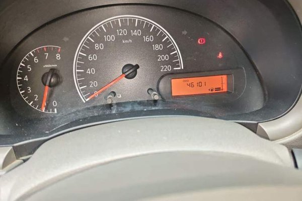 Nissan Sunny 2014, 46100 км, за 3113 USD - фото 12