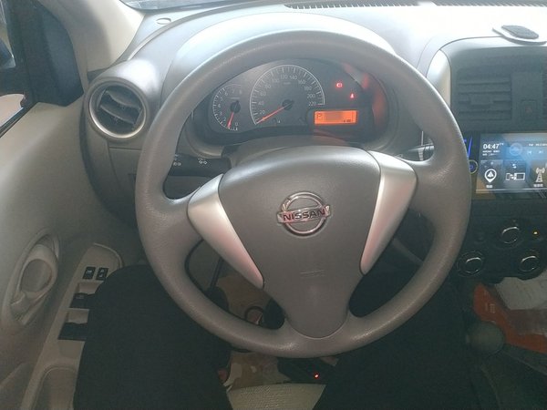 Nissan Sunny 2015, 15600 км, за 6838 USD - фото 15