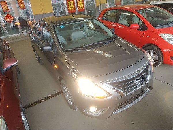 Nissan Sunny 2015, 15600 км, за 6838 USD