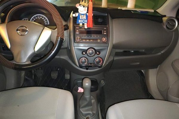 Nissan Sunny 2016, 73200 км, за 6038 USD - фото 12