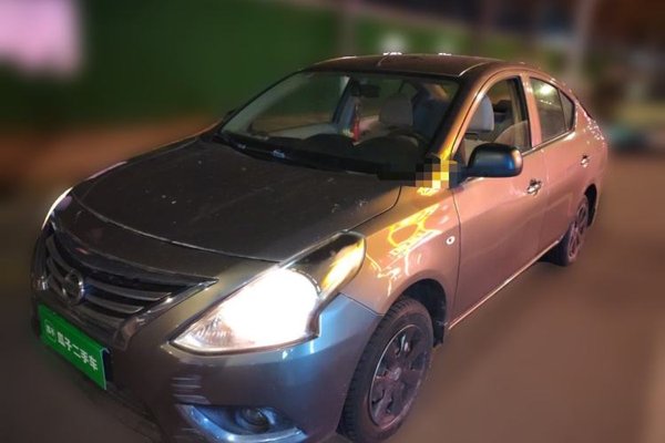 Nissan Sunny · 2016 год