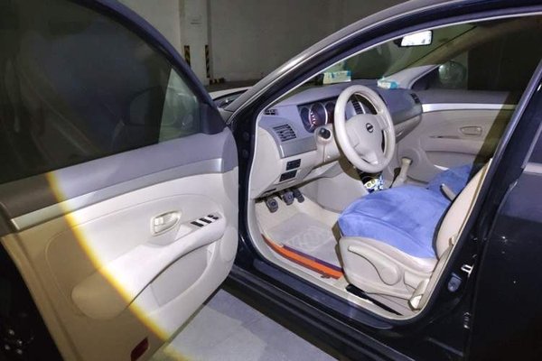 Nissan Sylphy 2012, 12300 км, за 4083 USD - фото 16