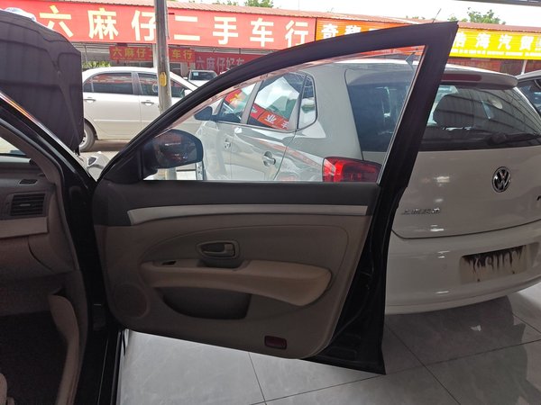 Nissan Sylphy 2012, 160000 км, за 4669 USD - фото 25