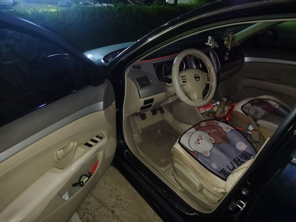 Nissan Sylphy 2012, 96200 км, за 5261 USD
