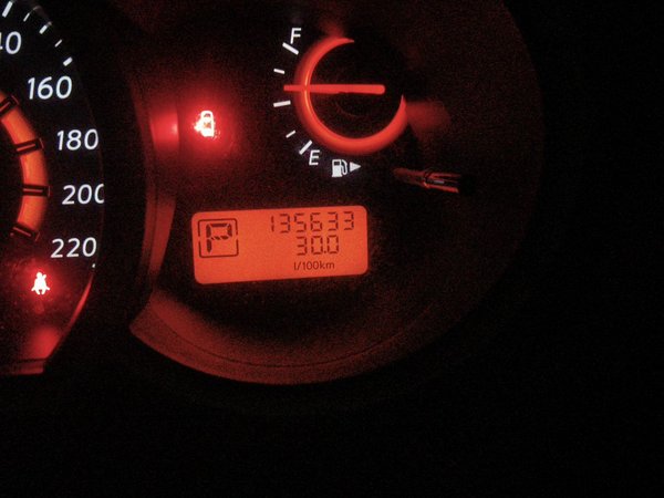 Nissan Sylphy 2012, 135700 км, за 4117 USD - фото 13