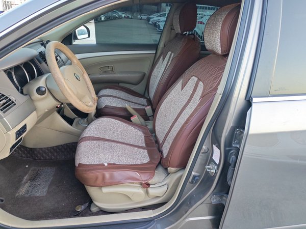 Nissan Sylphy 2012, 184700 км, за 4078 USD - фото 14