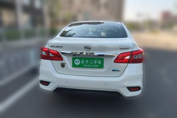 Nissan Sylphy 2016, 102100 км, за 5767 USD