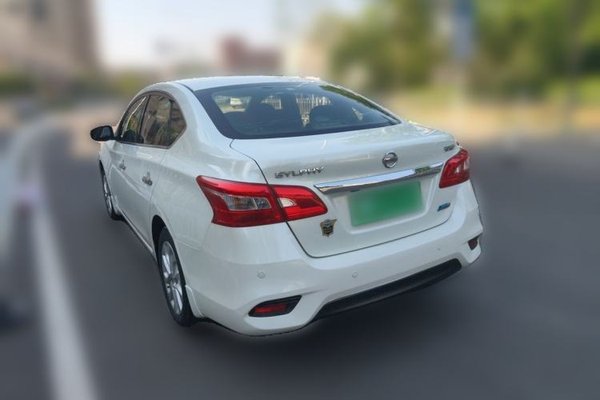 Nissan Sylphy 2016, 102100 км, за 5767 USD