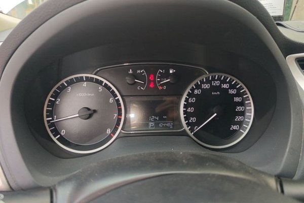 Nissan Sylphy 2016, 104400 км, за 4606 USD - фото 11