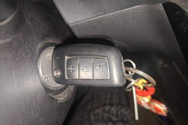 Nissan Sylphy 2016, 159300 км, за 4276 USD - фото 20