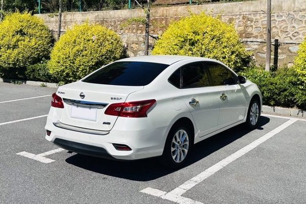 Nissan Sylphy 2016, 77500 км, за 8017 USD - фото 16