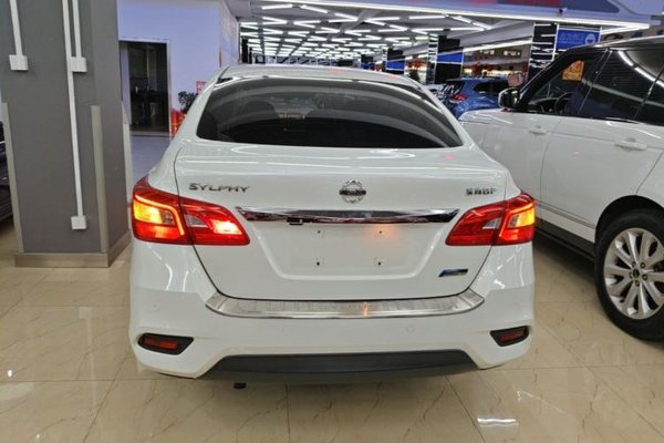 Nissan Sylphy 2016, 77500 км, за 8017 USD