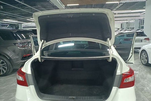 Nissan Sylphy 2016, 81500 км, за 7217 USD - фото 22
