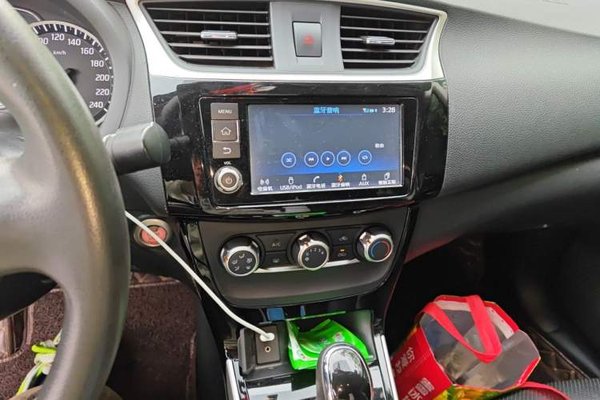 Nissan Sylphy 2016, 125100 км, за 5211 USD - фото 14