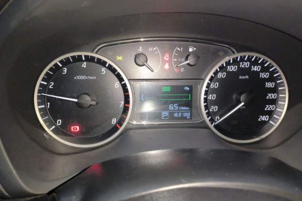 Nissan Sylphy 2018, 163100 км, за 5771 USD - фото 11