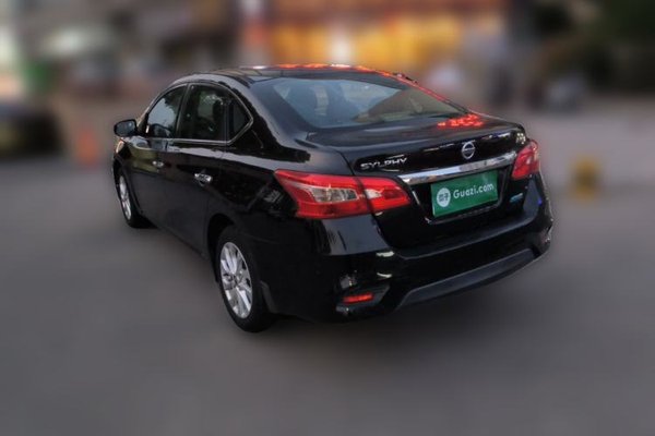 Nissan Sylphy 2018, 163100 км, за 5771 USD