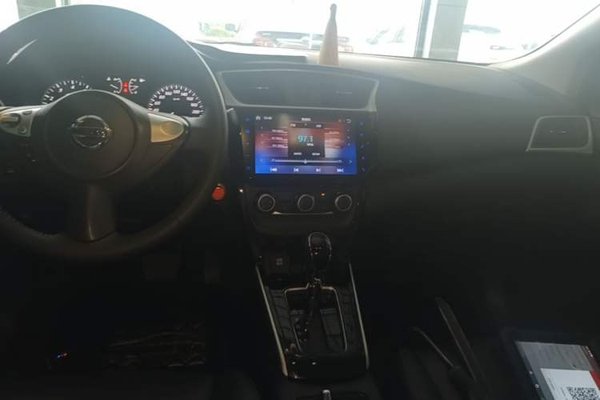 Nissan Sylphy 2018, 56100 км, за 7974 USD - фото 15