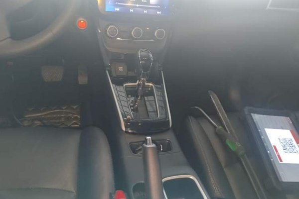 Nissan Sylphy 2018, 56100 км, за 7974 USD - фото 16
