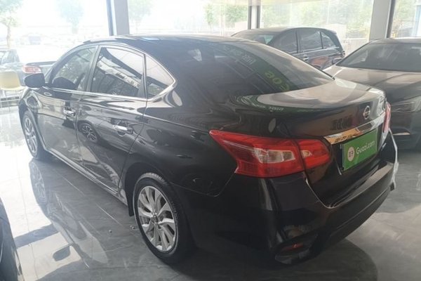 Nissan Sylphy 2018, 56100 км, за 7974 USD
