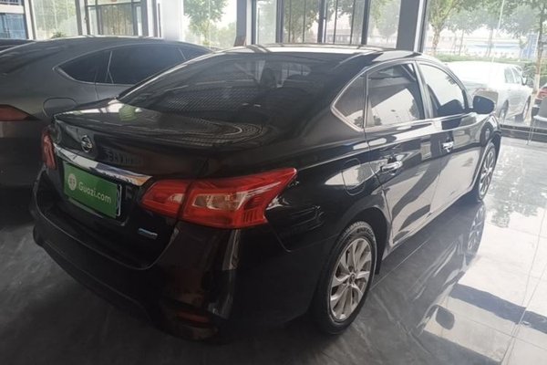 Nissan Sylphy 2018, 56100 км, за 7974 USD
