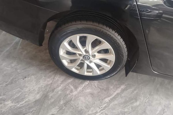 Nissan Sylphy 2018, 56100 км, за 7974 USD - фото 11