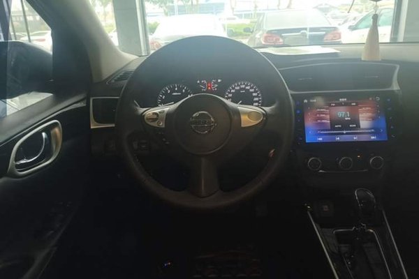 Nissan Sylphy 2018, 56100 км, за 7974 USD - фото 13