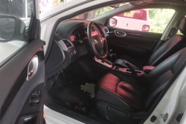 Nissan Sylphy 2018, 61900 км, за 8239 USD - фото 19