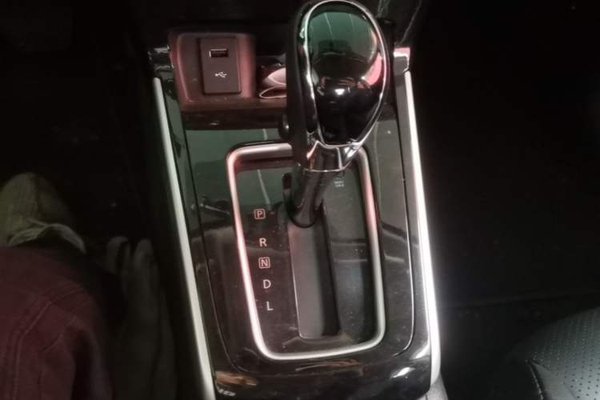 Nissan Sylphy 2018, 61900 км, за 8239 USD - фото 17