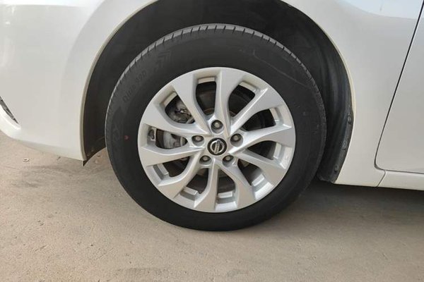 Nissan Sylphy 2018, 80100 км, за 7153 USD - фото 8