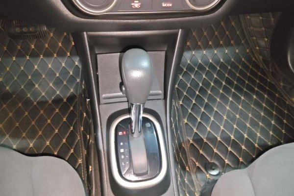 Nissan Sylphy 2019, 156800 км, за 6620 USD - фото 18