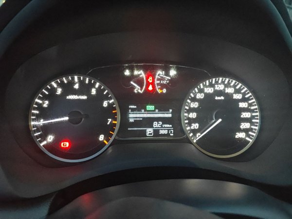 Nissan Sylphy 2019, 38800 км, за 7862 USD - фото 12