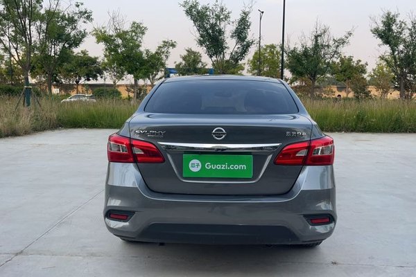 Nissan Sylphy 2019, 24700 км, за 8564 USD