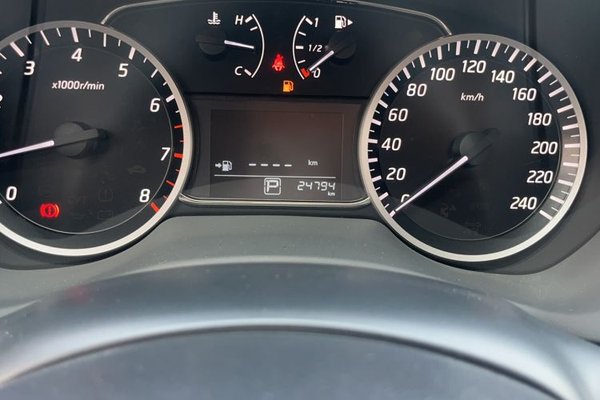 Nissan Sylphy 2019, 24700 км, за 8564 USD - фото 12