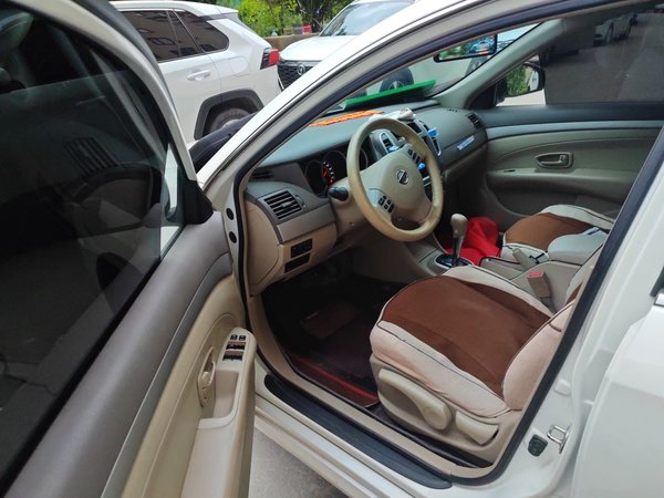 Nissan Sylphy 2019, 112000 км, за 5403 USD - фото 17