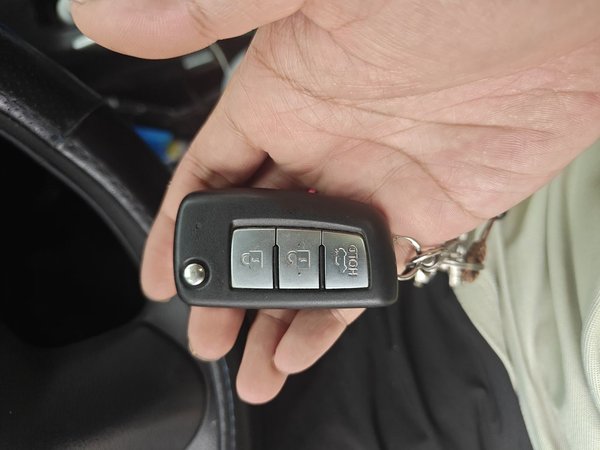 Nissan Sylphy 2019, 171200 км, за 5390 USD - фото 9