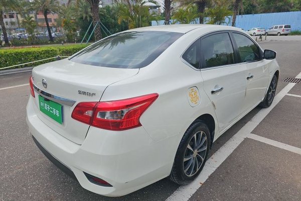 Nissan Sylphy 2019, 64300 км, за 7665 USD
