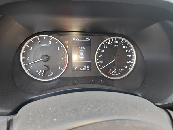 Nissan Sylphy 2020, 44700 км, за 8978 USD - фото 12