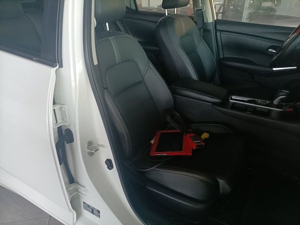 Nissan Sylphy 2020, 49100 км, за 8969 USD - фото 24