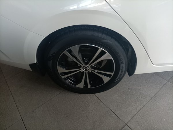 Nissan Sylphy 2020, 49100 км, за 8969 USD - фото 10